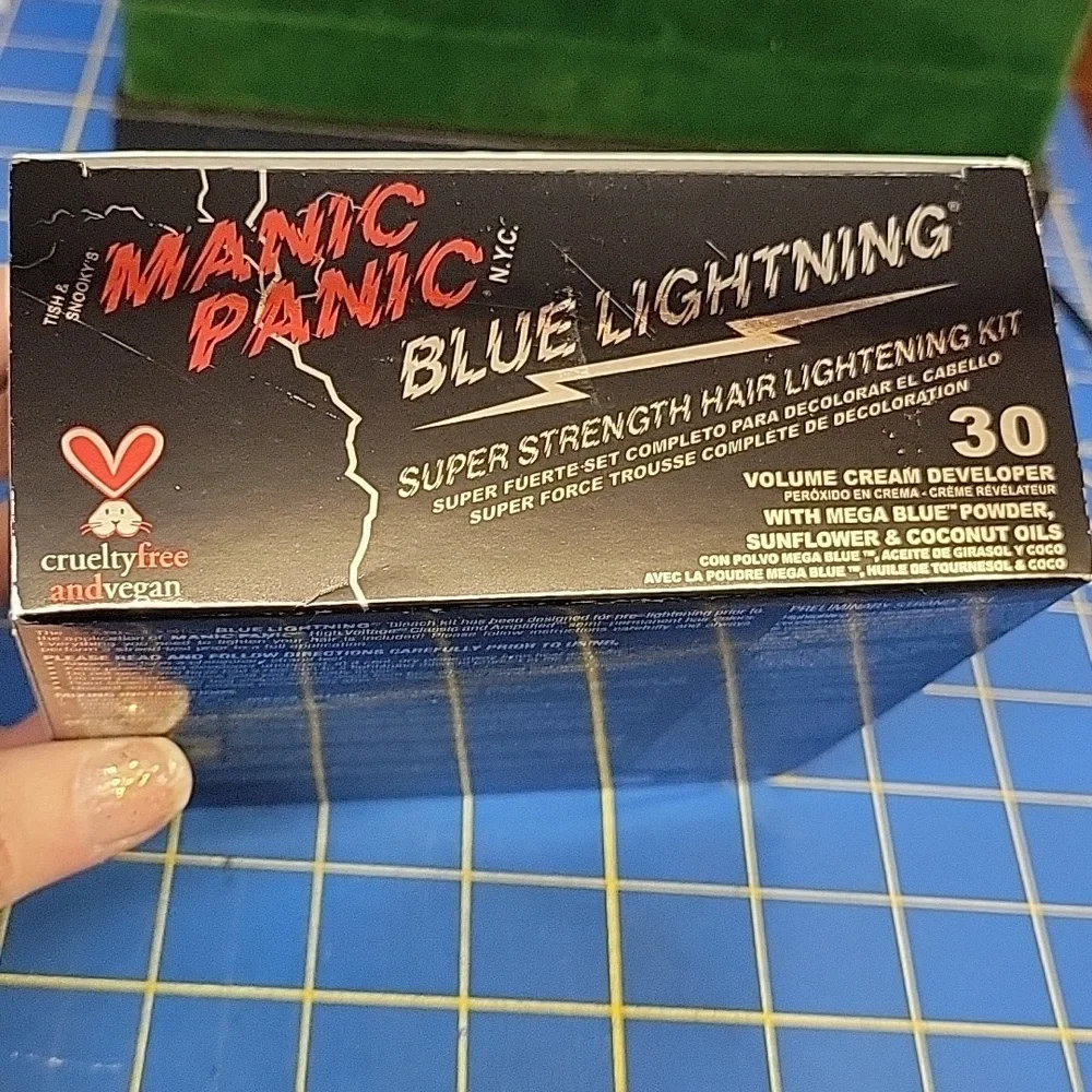 Manic Panic Blue Lightning Hair Lightening Kit 30 Volume Cream Developer Kit New
